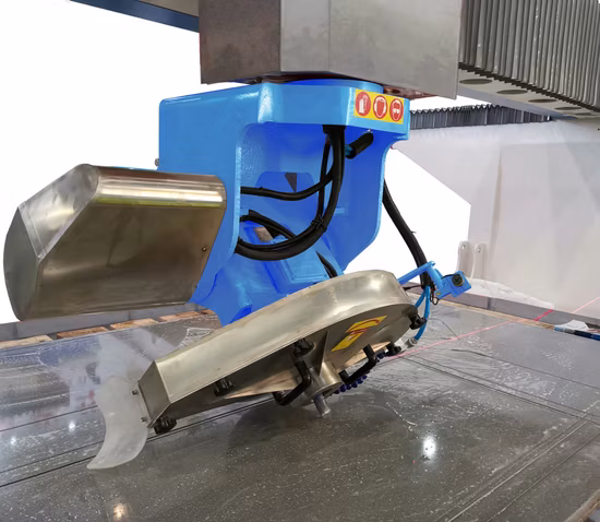 Hknc-650 CNC Cutting Machine with Italy Software Machine CNC Machining with 5 Axis Interpolated Control for Complex Curved Surface Processing Disk Cutter